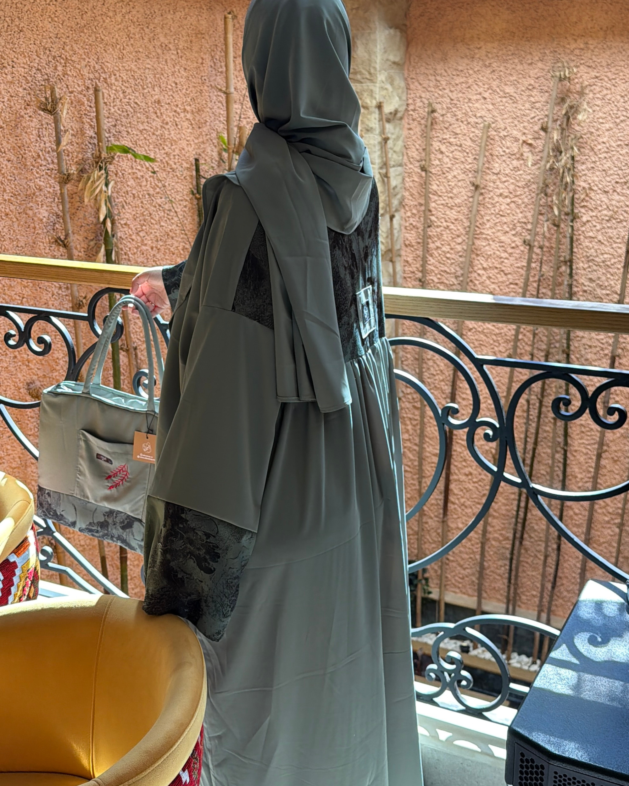 Box Abaya Dubai Verte