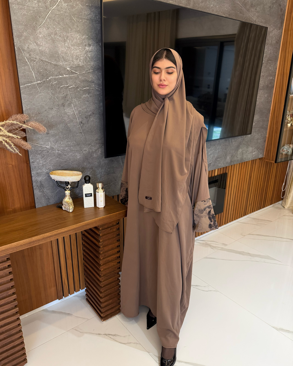 Box Abaya Dubai Nude