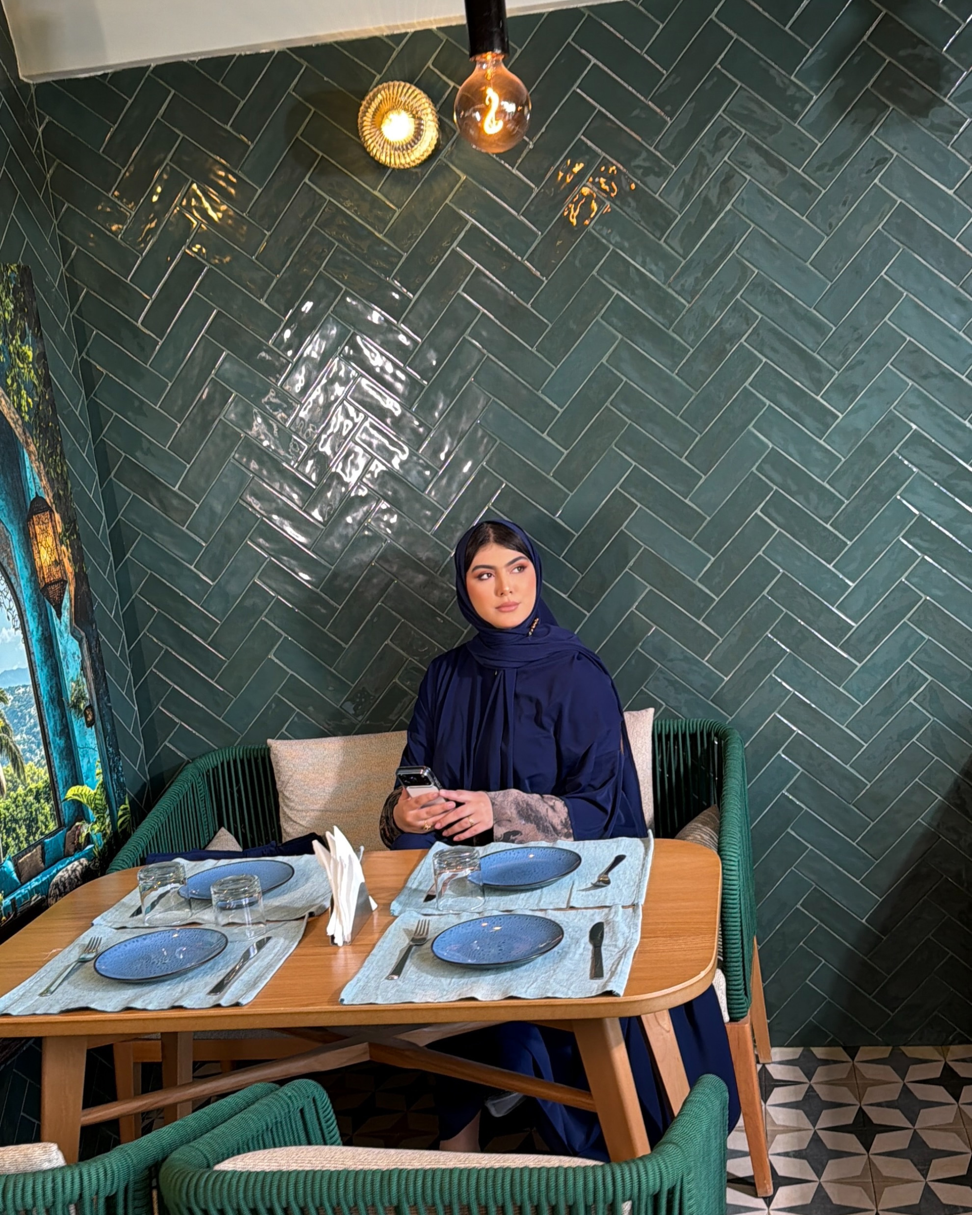 Box Abaya Dubai Bleu