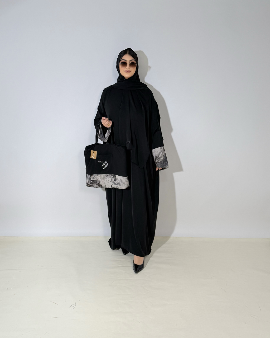Box Abaya Style Dubai Noir
